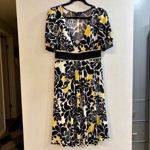Chic Black and Yellow Floral Midi Dress